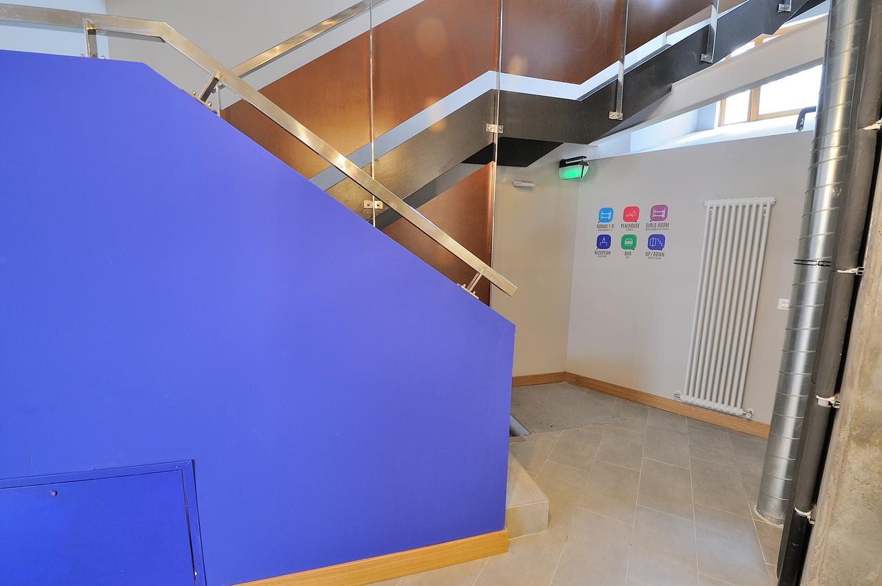 Egunon Bilbao Hostel Екстериор снимка