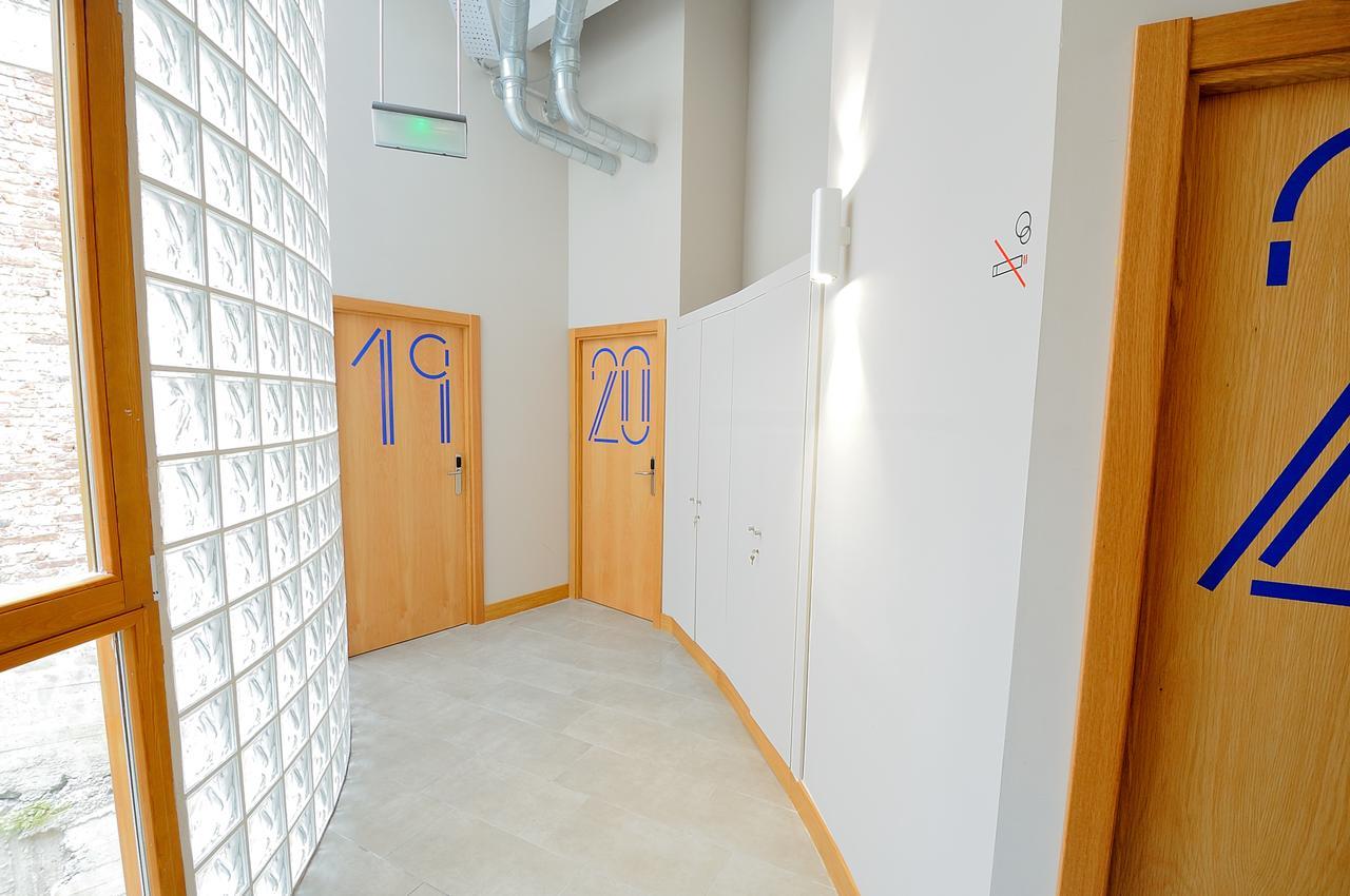 Egunon Bilbao Hostel Екстериор снимка