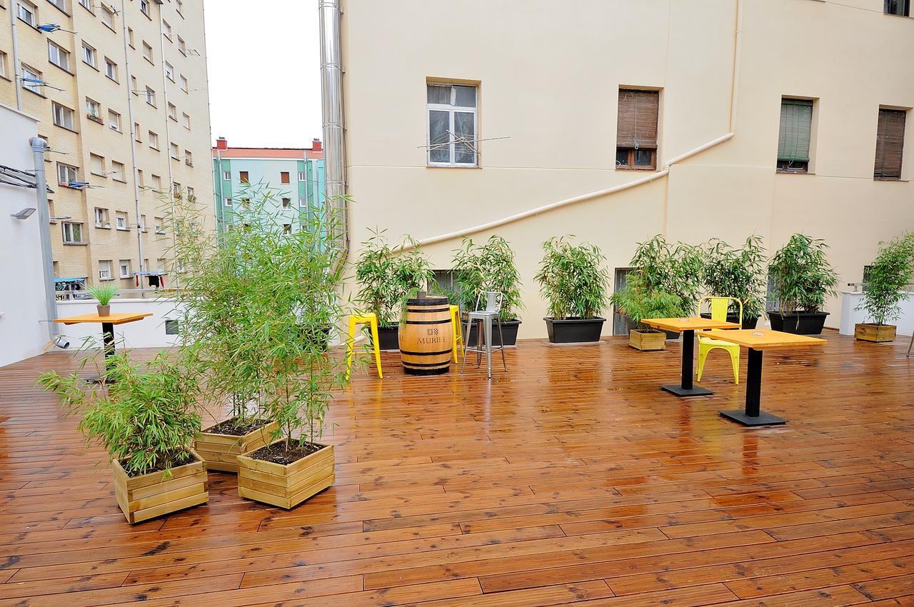 Egunon Bilbao Hostel Екстериор снимка