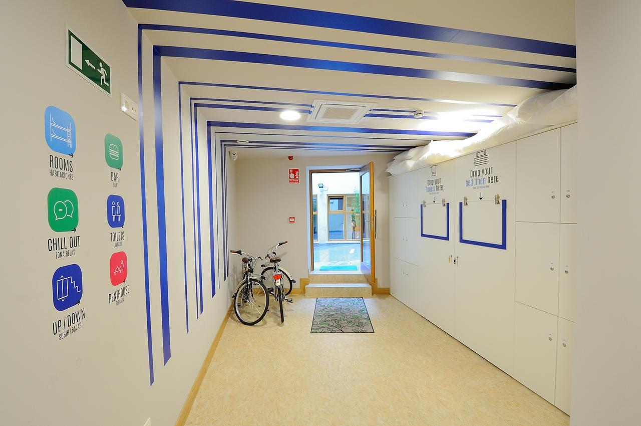 Egunon Bilbao Hostel Екстериор снимка