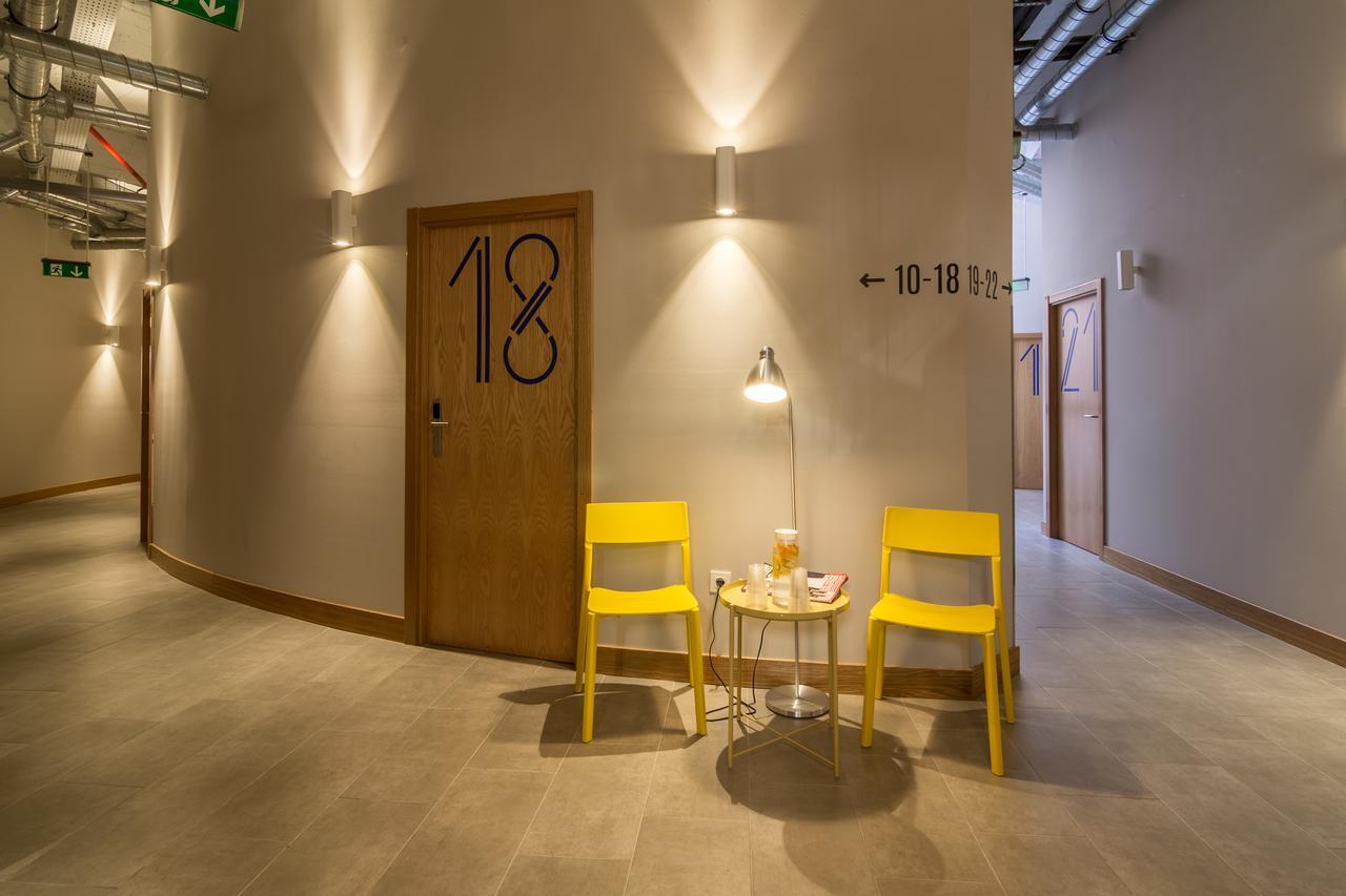 Egunon Bilbao Hostel Екстериор снимка