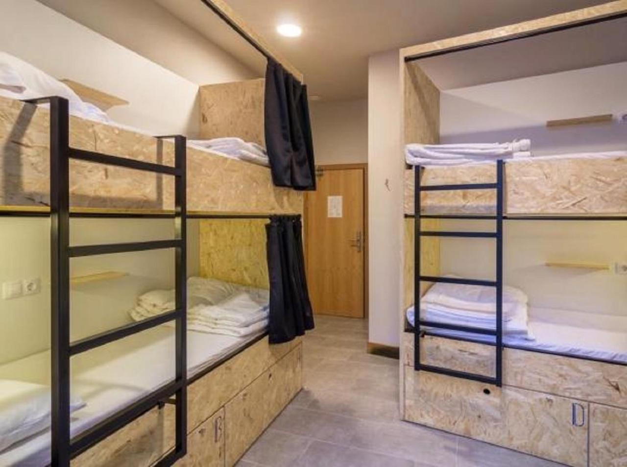 Egunon Bilbao Hostel Екстериор снимка