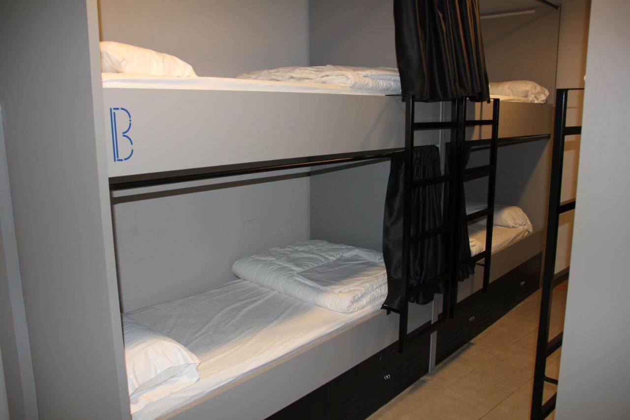Egunon Bilbao Hostel Екстериор снимка